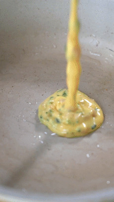 早餐鸡蛋饼宝宝辅食的做法