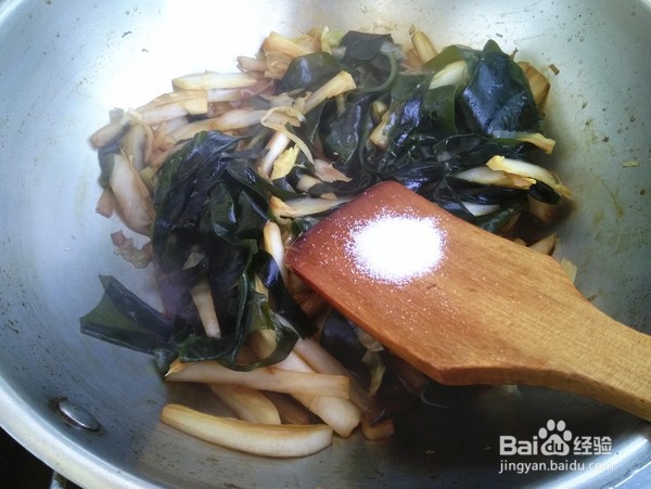 裙带菜烧白菜