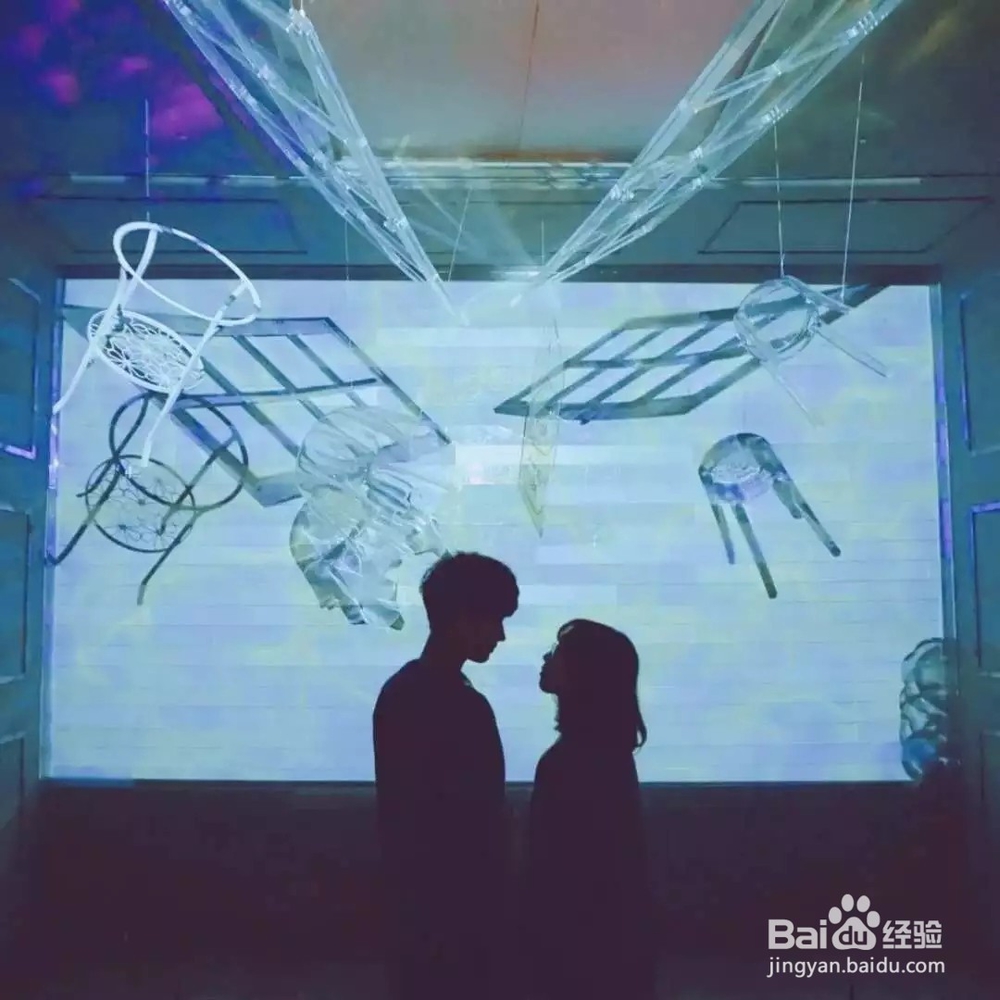 前男友还爱你的6个表现，证明他想吃回头草