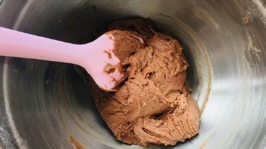 如何做酥脆的桑椹丑角派?