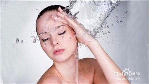 女人怎样保养自己的皮肤？