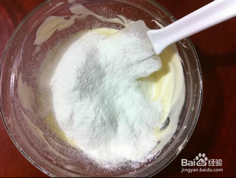 花样多口味手指饼干的做法