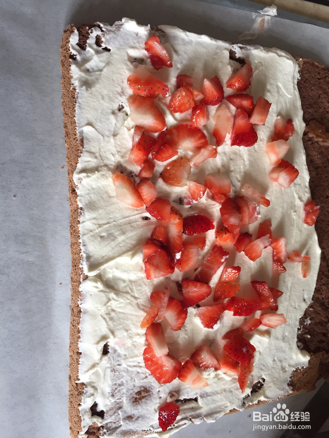 草莓蛋糕卷的做法