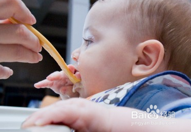 宝宝添加辅食要遵循什么原则?