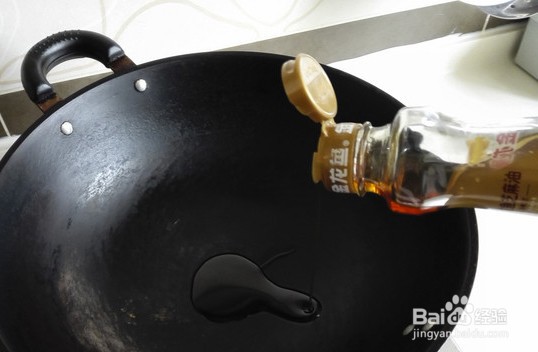 坐月子餐麻油鸡的做法