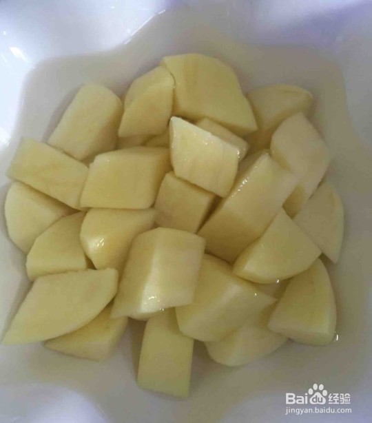 土豆焖小鸡腿怎么做