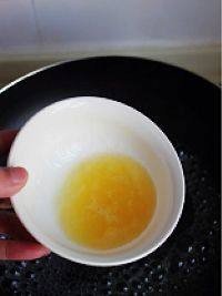 如何做出好吃的凤梨虾球