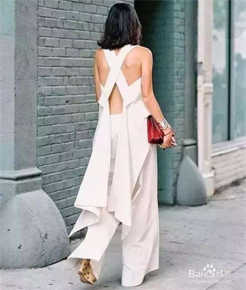 超实用服装搭配技巧,让普通女孩绽放美丽!