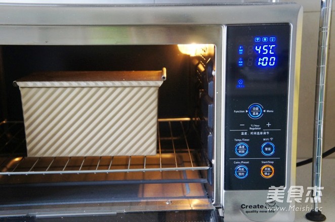 双色吐司的做法