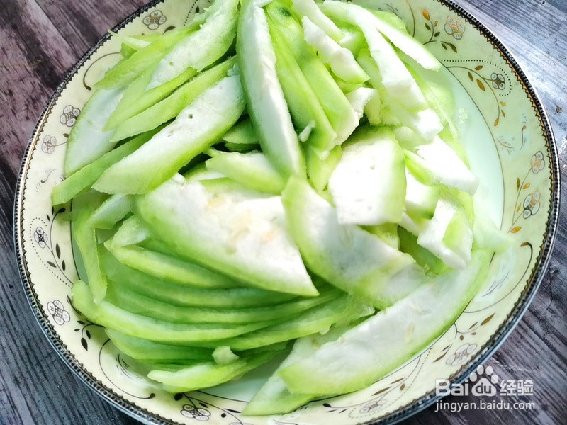 丝瓜炒肉怎么做