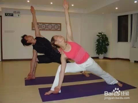 简单的瘦身瑜伽,小胖纸们快练起来