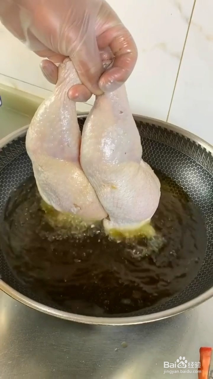 如何制作爆炒辣子鸡？