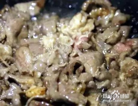葱爆羊肉的做法,羊肉鲜嫩无膻味