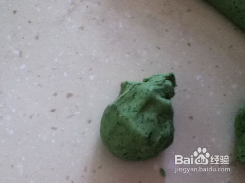 【风情美食】清明果怎么做