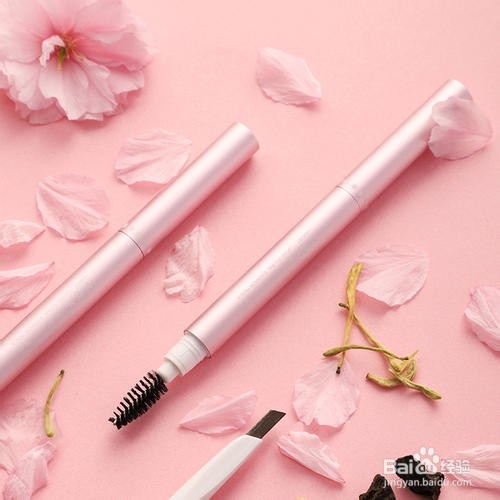 如何让初学者学会化妆?