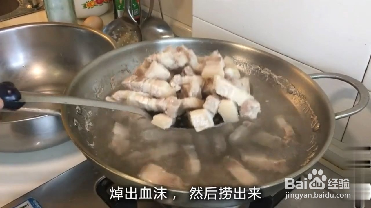 如何制作好吃的鹌鹑蛋红烧肉