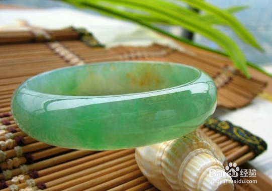 翡翠价格 翡翠价位一般多少钱