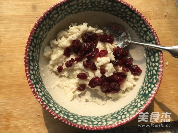 蔓越莓山药糕