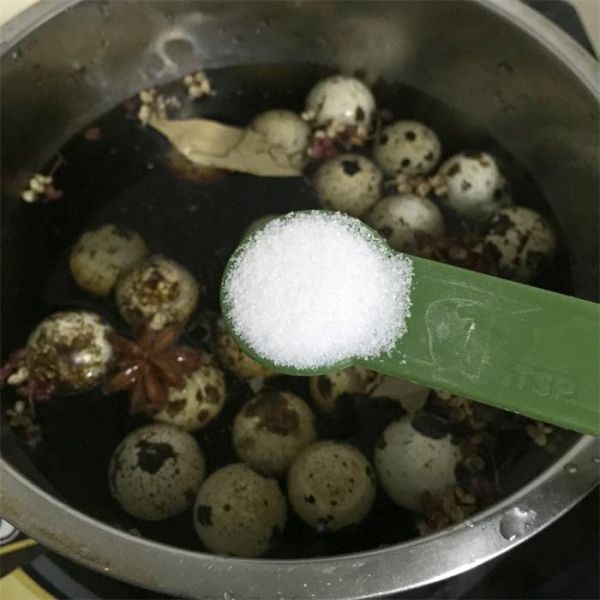 五香卤味鹌鹑蛋