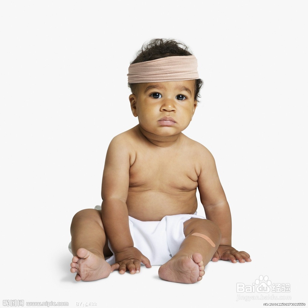 如何利用软尺来测量宝宝的身体？