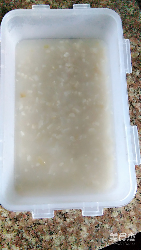 双色肉皮冻的做法