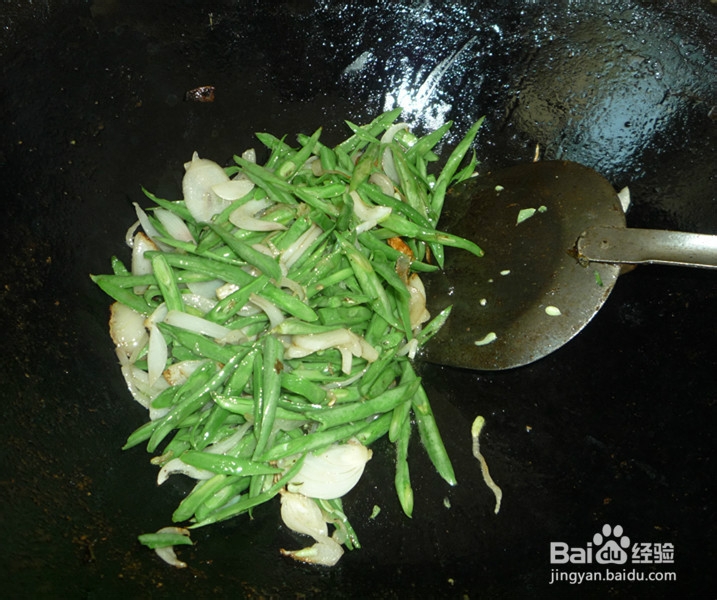 鸡蛋炒饼的做法