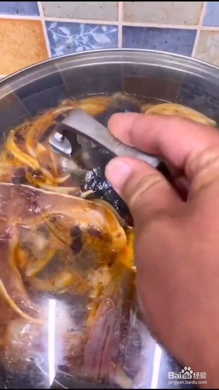 如何制作好吃的红烧鲤鱼