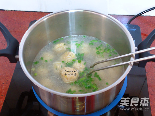 挂面鸡肉丸的做法