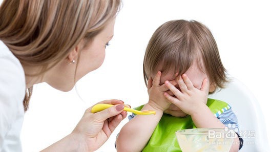 孩子吃饭习惯的培养要与幼儿园接轨