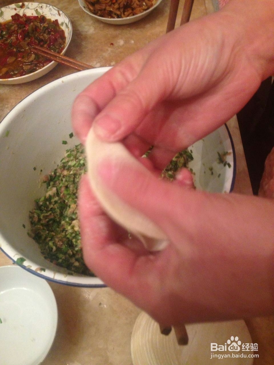 怎么自己亲手包饺子~~