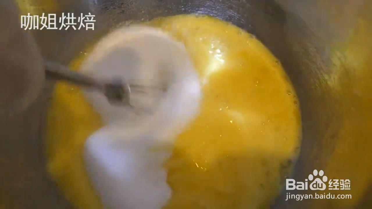 如何制作迷你巧克力蛋糕杯