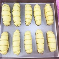 Q版毛毛虫肉松面包