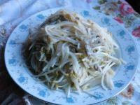 超级好吃春饼的做法,附肉丝炒豆芽,土豆丝做法