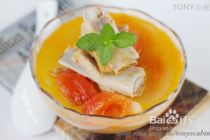 最简单食材炮制一碗冬季暖身的黄金汤