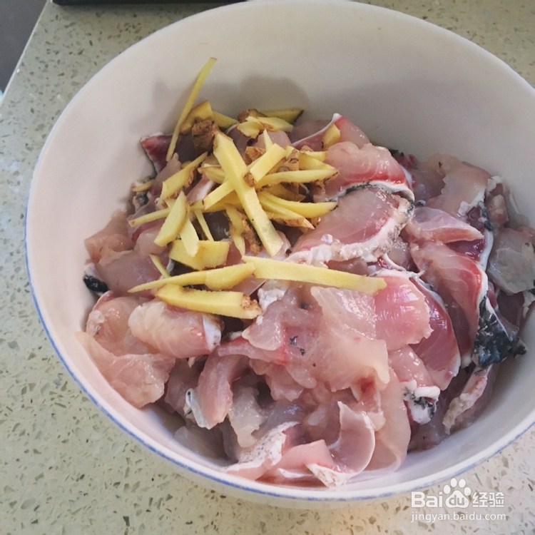 怎么简单的做在家也能做的酸菜鱼?