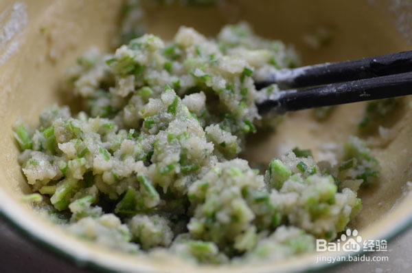 一步步教你做葱油饼