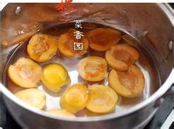 清热润肺【冰糖枇杷水】的做法