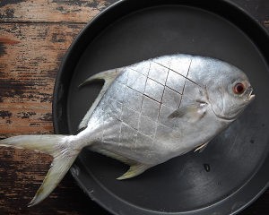 河南特色-干烧红丽大金鲳怎么做