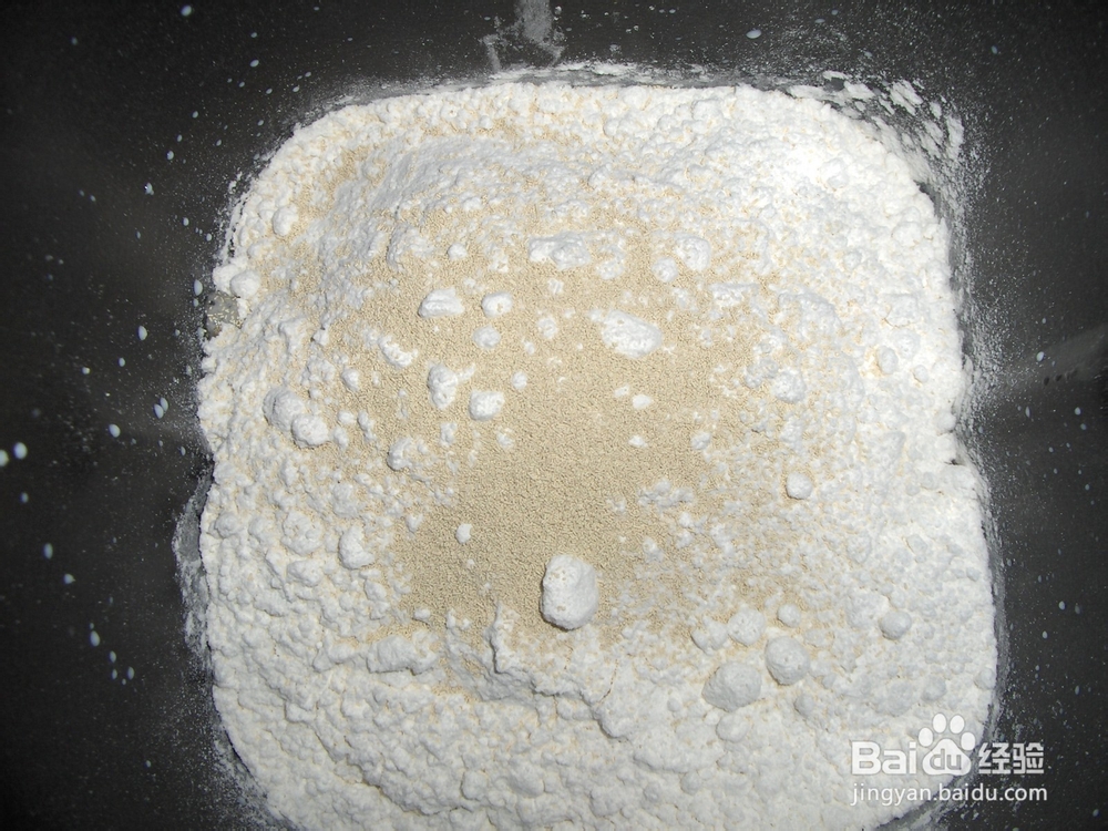 家庭自制主食面包的做法