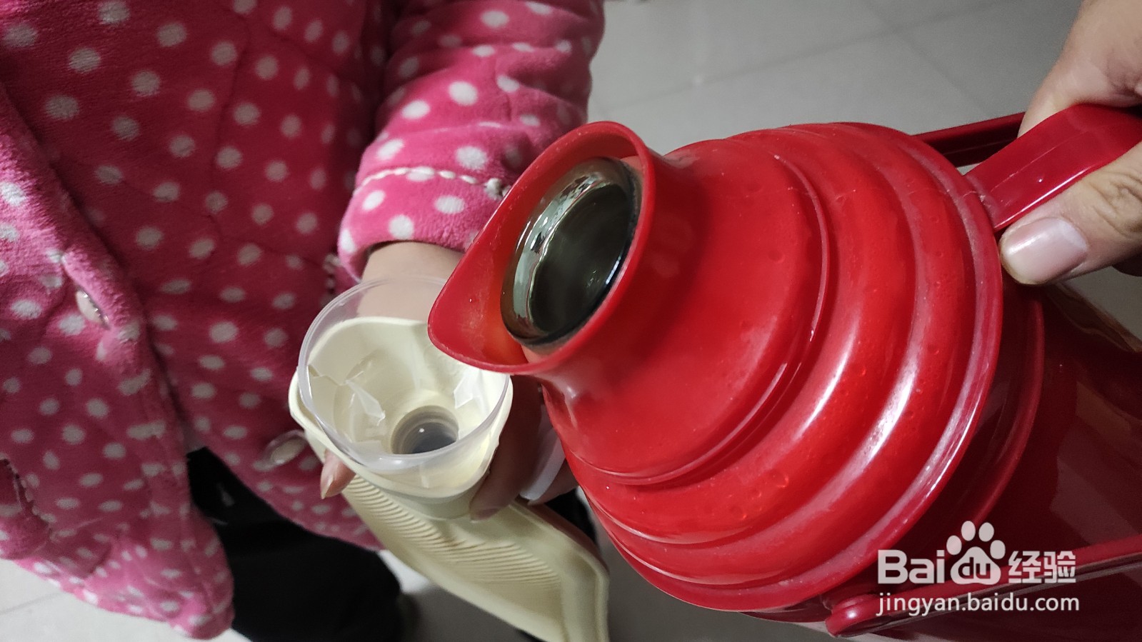 热水袋水少了怎样加水