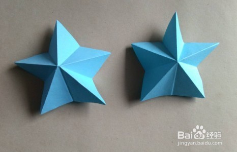 <b>剪纸：立体五角星剪法教程。怎么剪立体五角星</b>