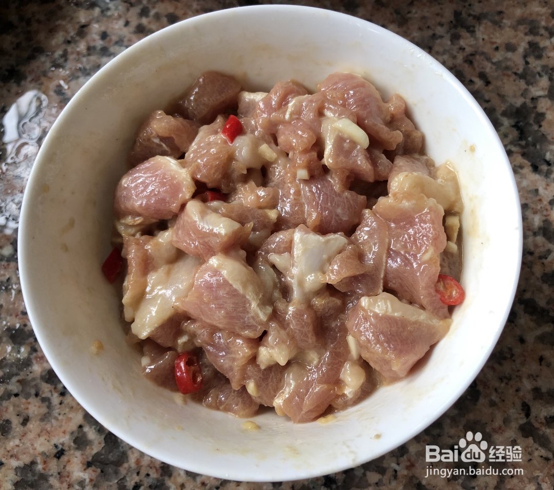 莲藕炒肉的做法