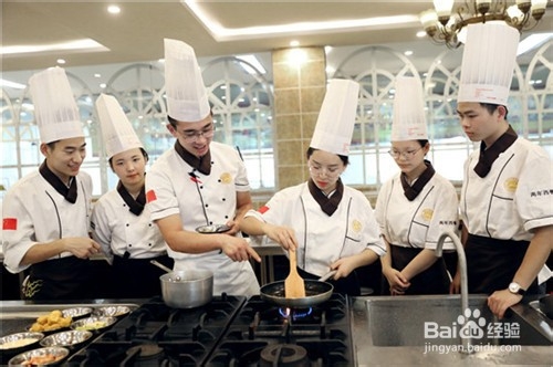 成都西餐培训学校哪家好？