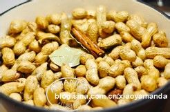 傍晚时分的佐酒小吃——盐水花生