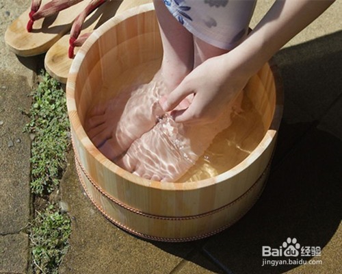 如何治脚汗脚臭脚气