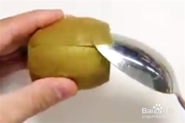 猕猴桃去皮的简单方法