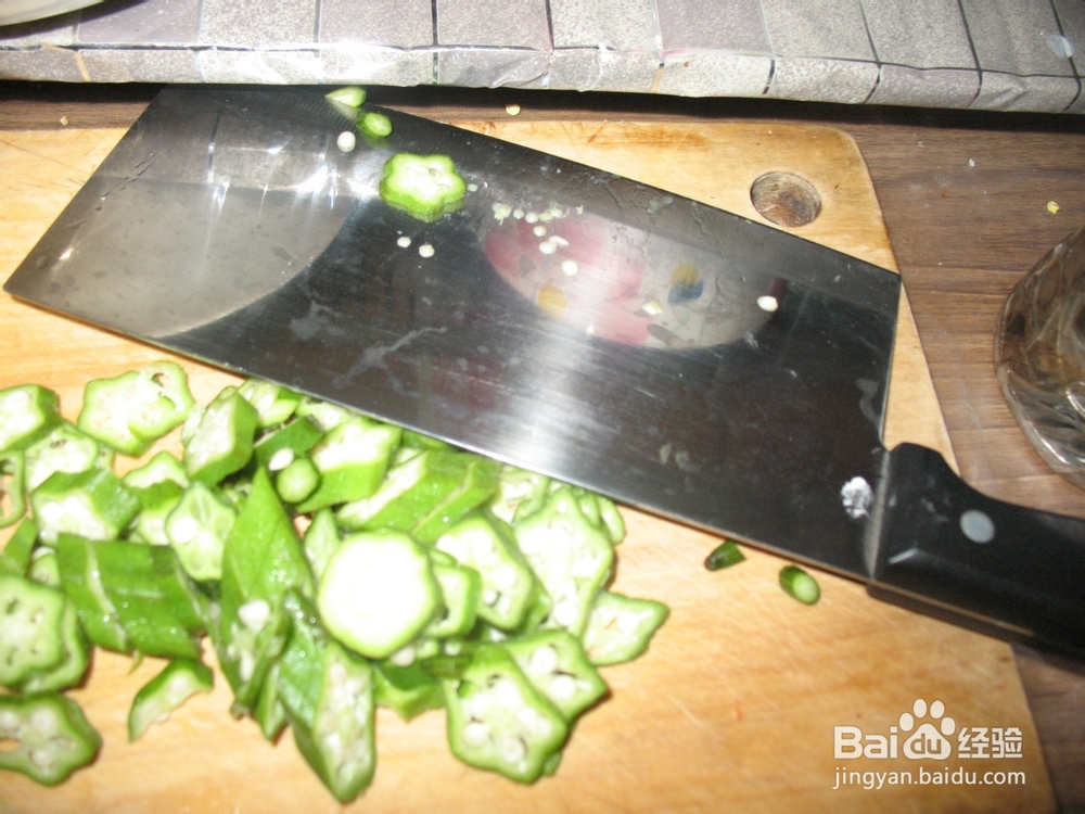 如何制作美味的秋葵牛柳