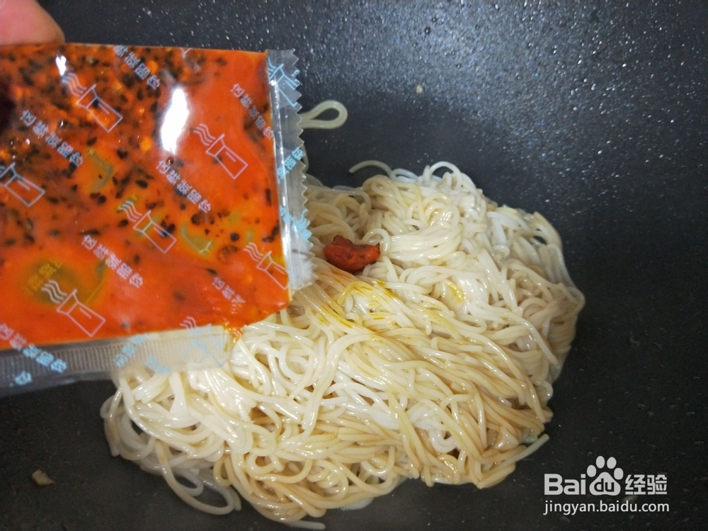 如何做红油拌米粉