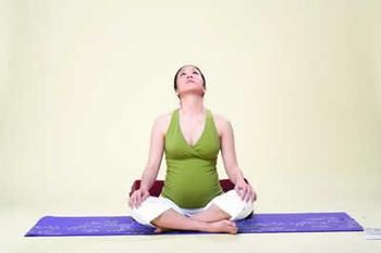 孕妇瑜伽有什么好处及注意事项