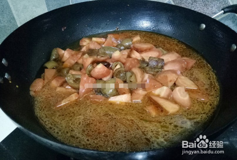 胡萝卜烧肉皮的做法